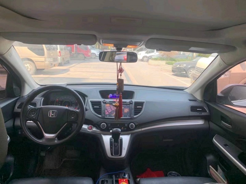 東營15年本田CR-V9