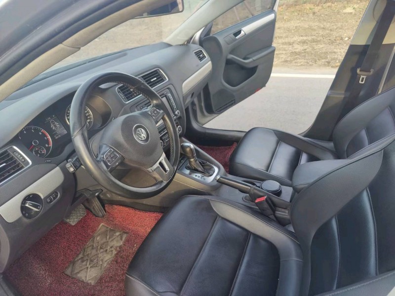 徐州14年大众速腾5