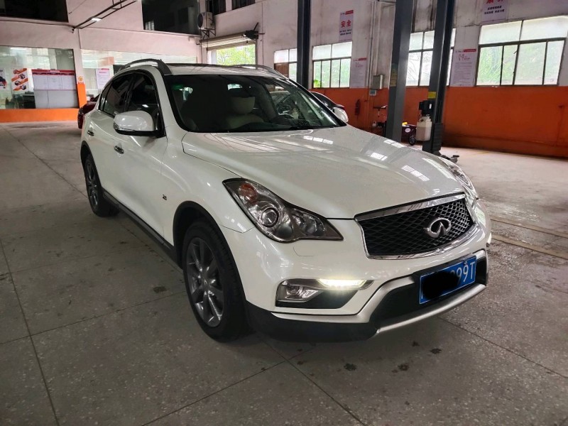 贛州15年英菲尼迪QX508