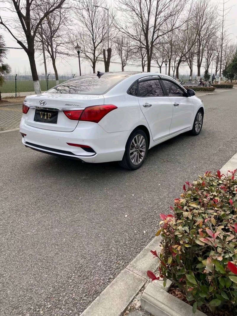 徐州19年现代名图2