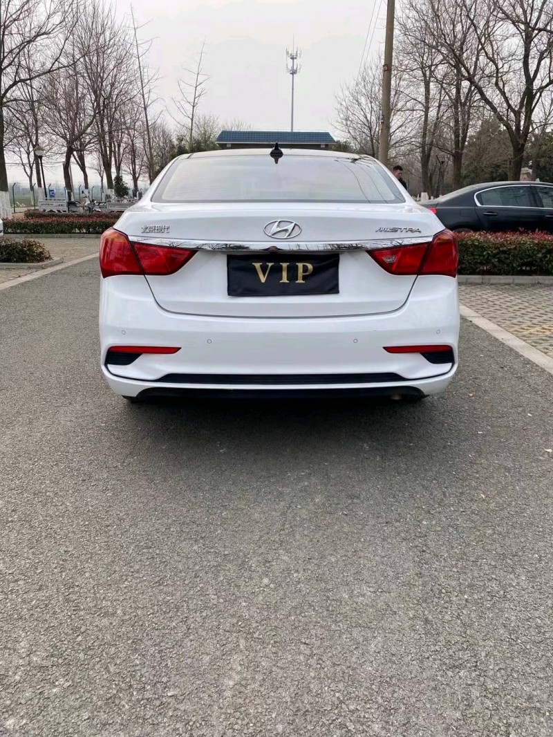 徐州19年现代名图1