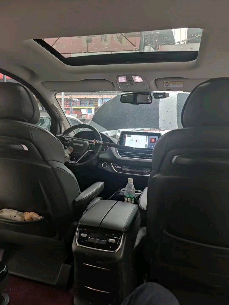 青岛21年大通maxus4