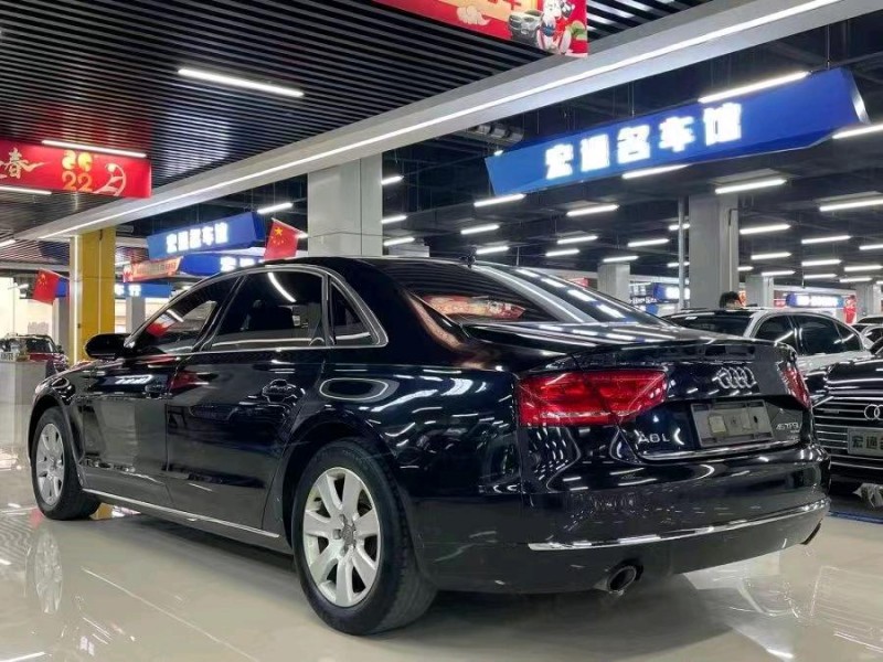 景德鎮14年奧迪A8L9