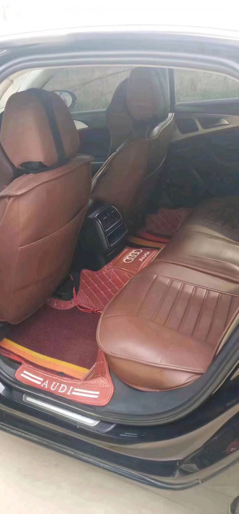 保定15年奧迪A6L8