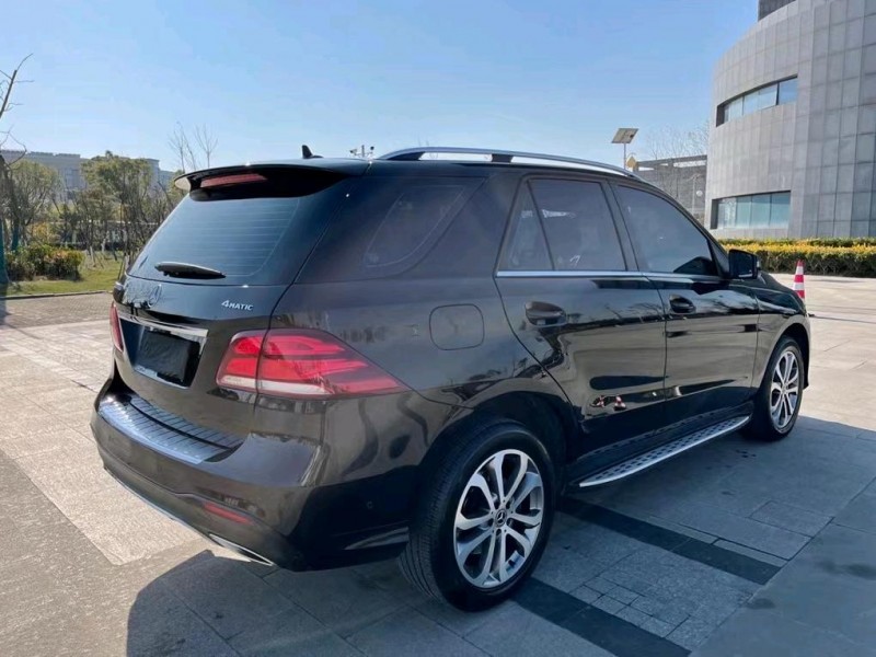 盐城18年奔驰GLE8