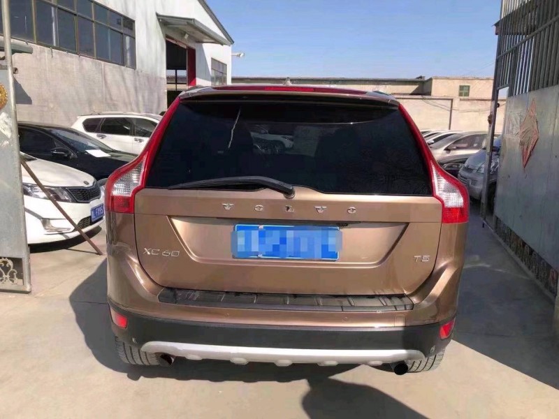 保定13年沃爾沃XC609