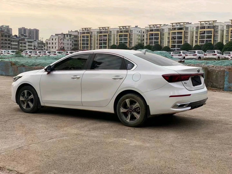 南寧20年起亞K35