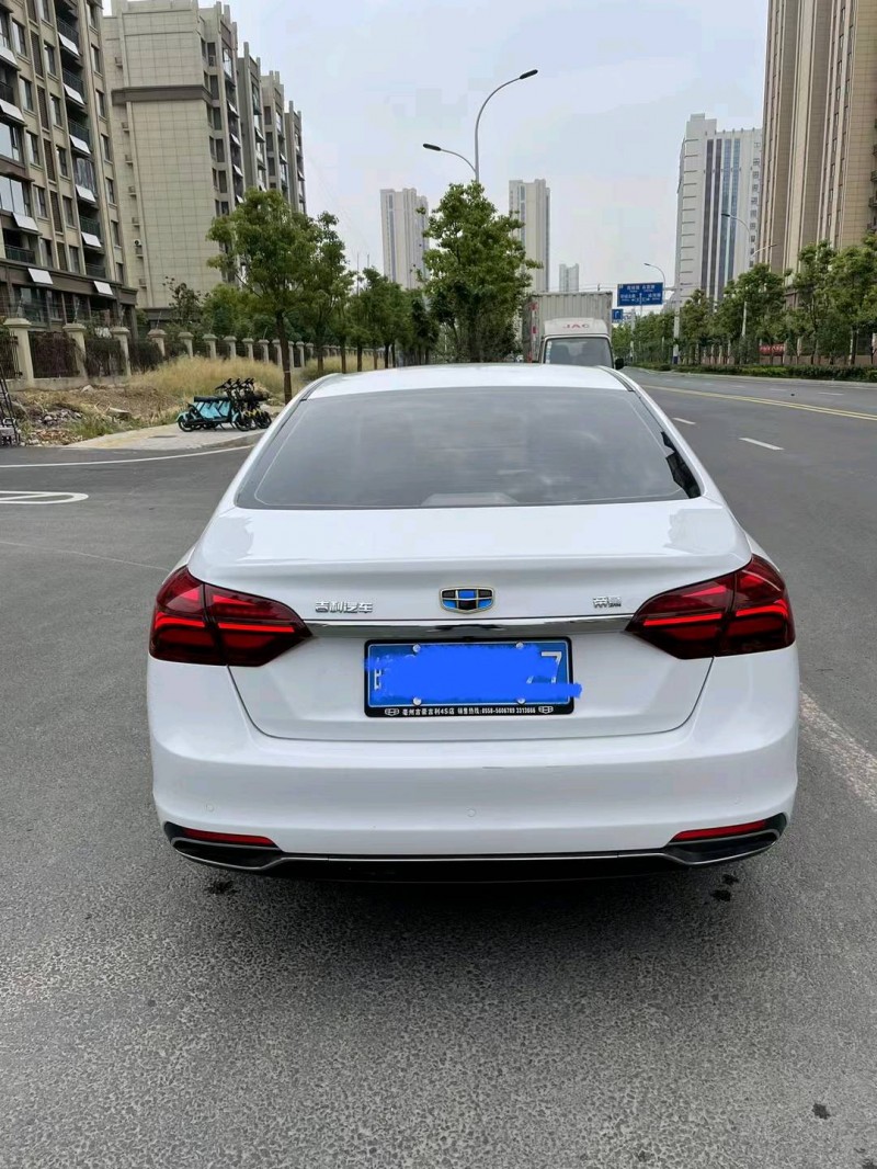 銅陵19年吉利帝豪9