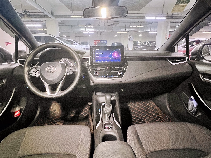 北京19年丰田雷凌3