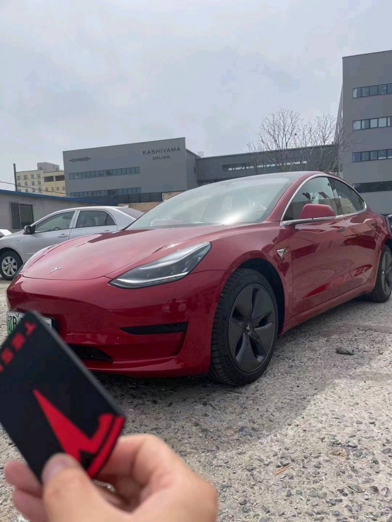 鞍山21年特斯拉MODEL 32