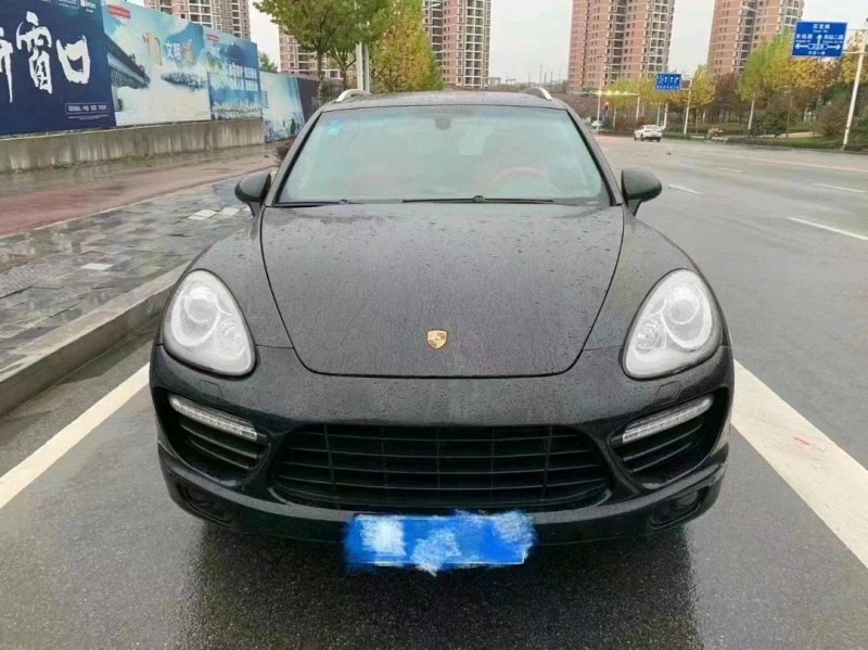 鄂州13年保時捷卡宴1
