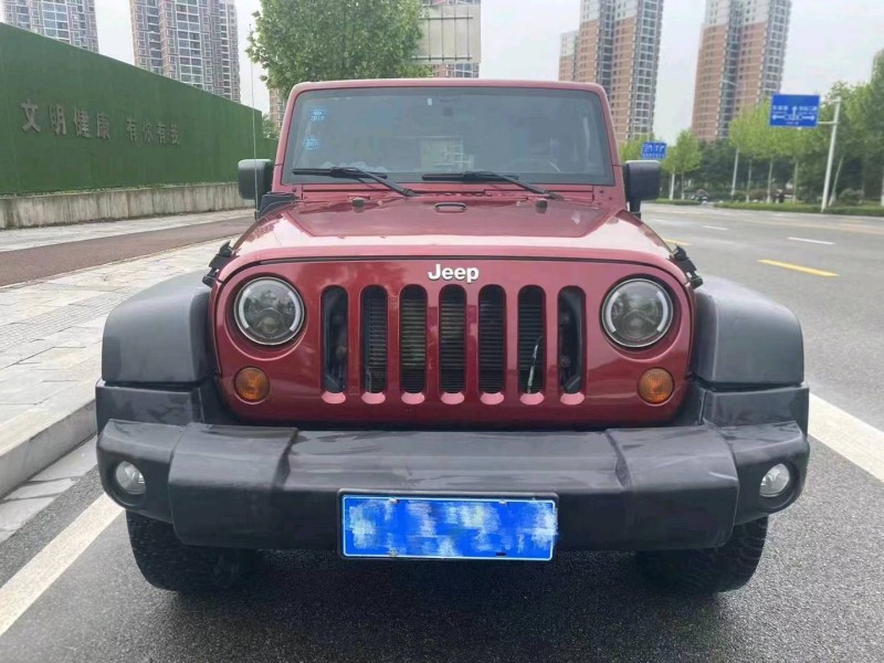 鄂州13年Jeep牧馬人1