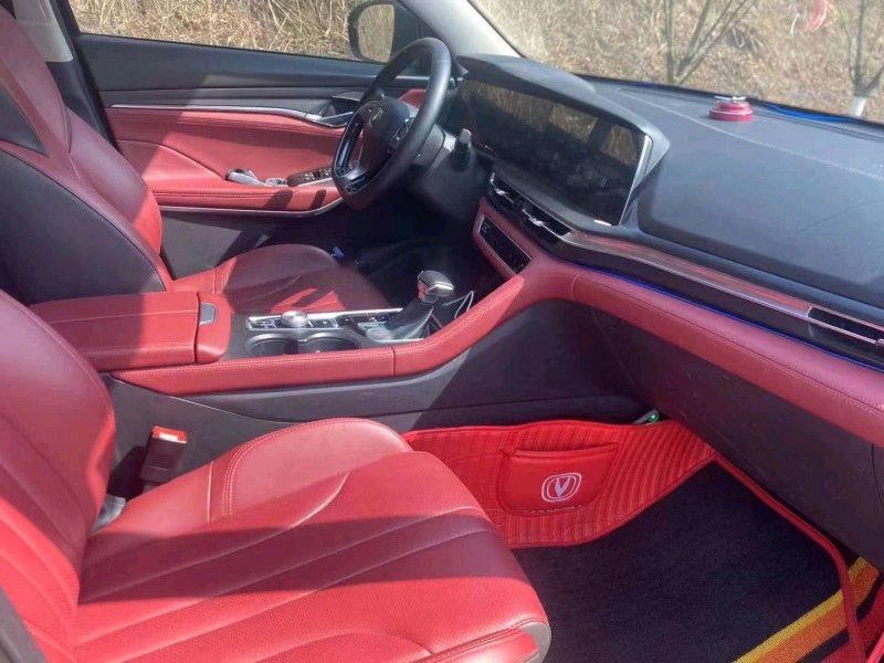 北京20年長安汽車CS758