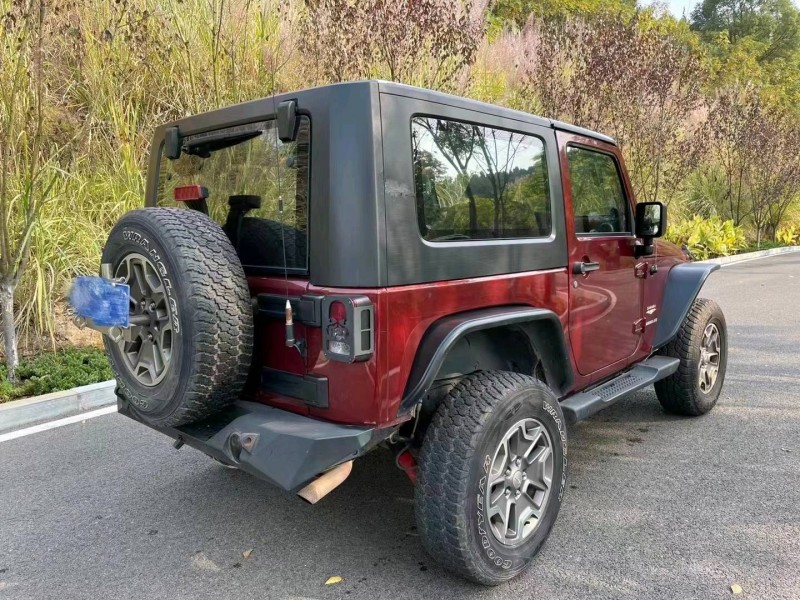 鄂州10年Jeep牧馬人4