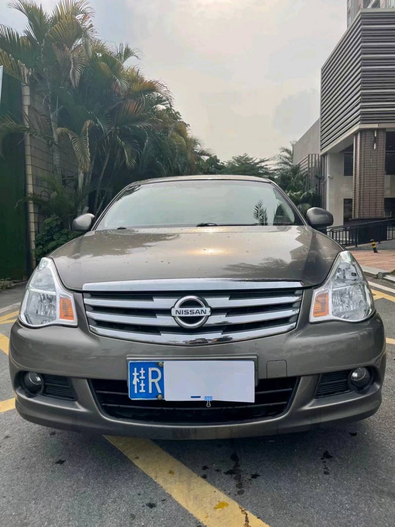 佛山17年日產軒逸1