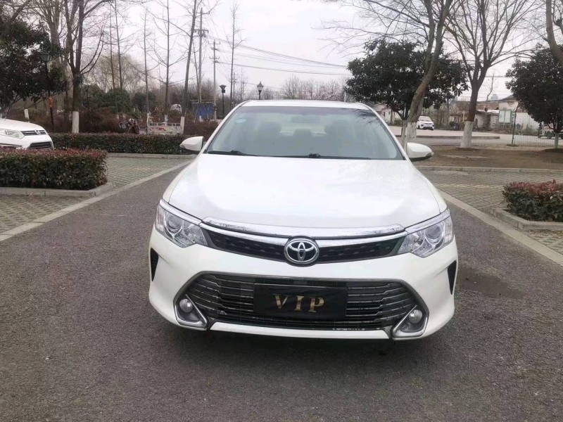 徐州16年丰田凯美瑞9