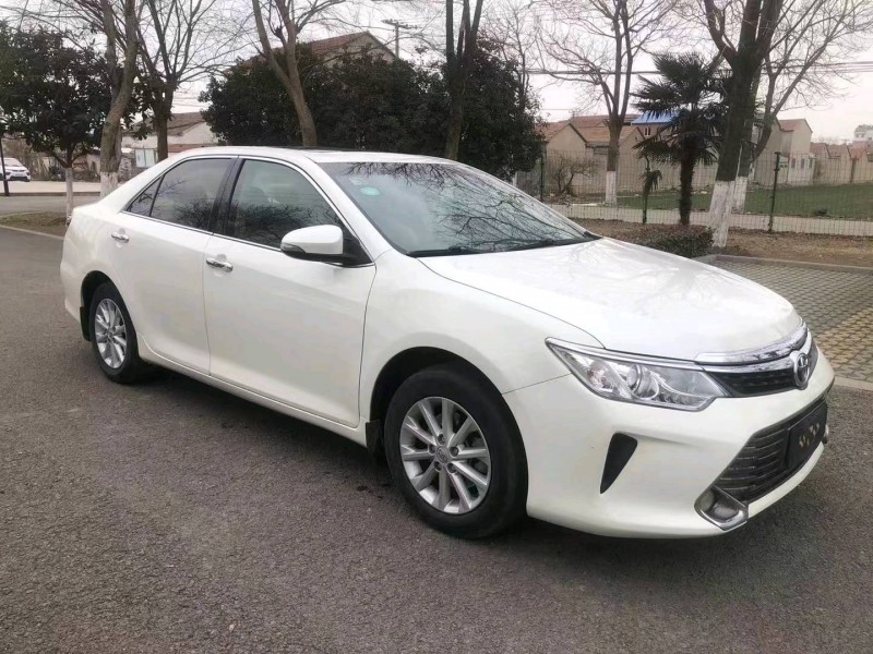 徐州16年丰田凯美瑞8