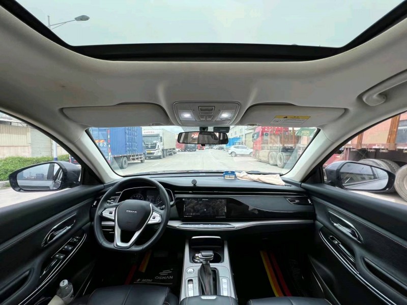 東莞20年長安汽車歐尚6