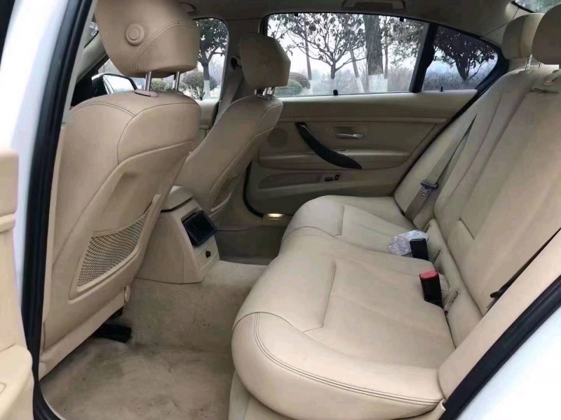 徐州13年宝马3系6