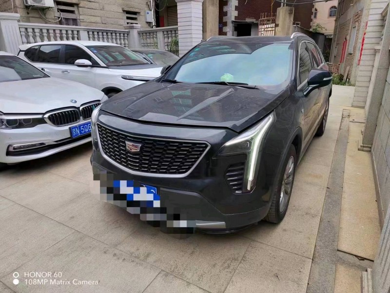 泉州20年凱迪拉克XT45