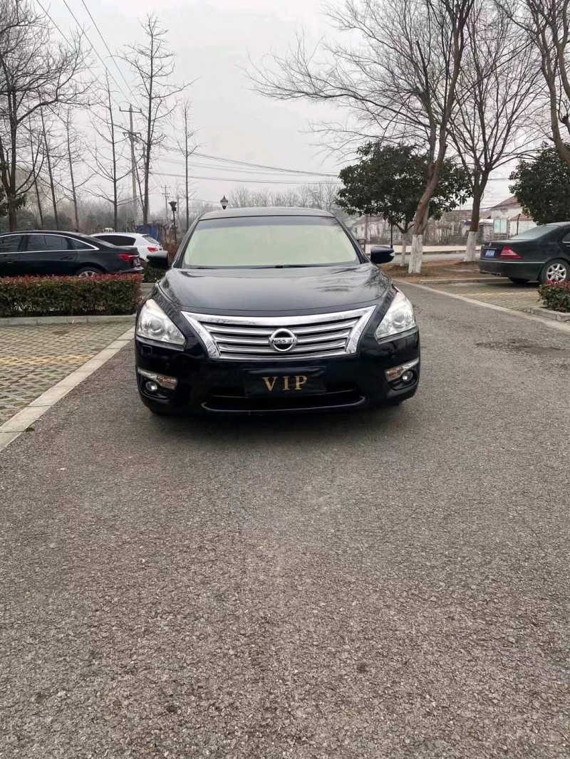 徐州14年日產天籟1