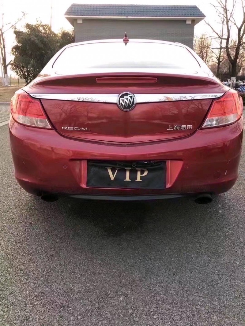 徐州13年别克君威8