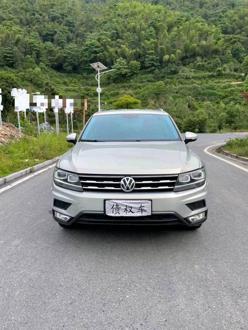 徐州17年大众途观8