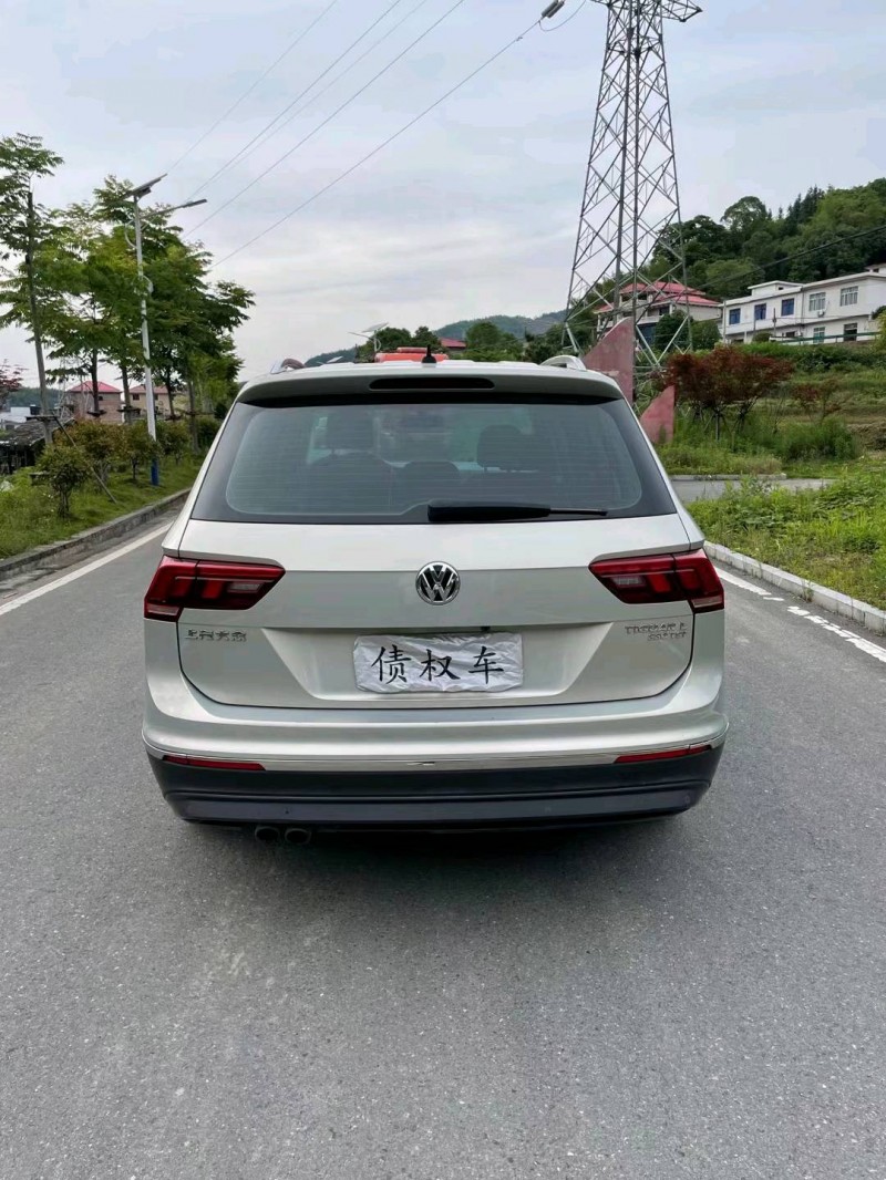 徐州17年大众途观2