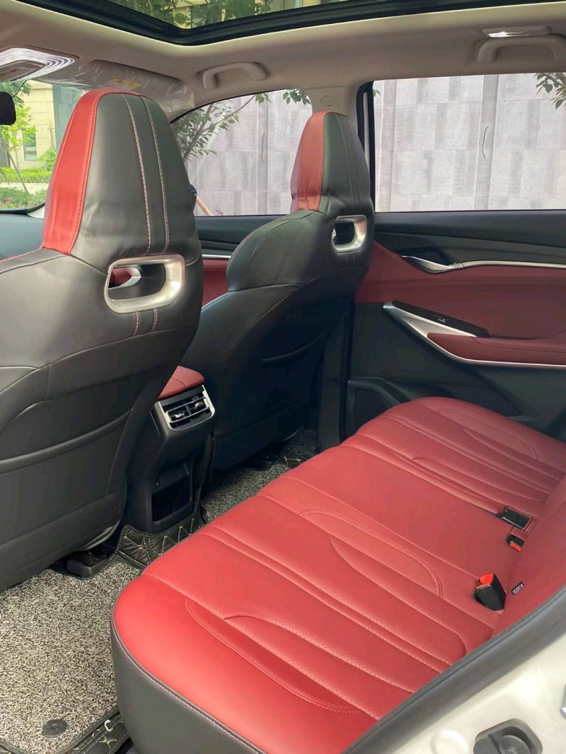 蘇州21年長安汽車CS755