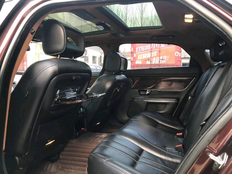 濟寧12年捷豹XJ6