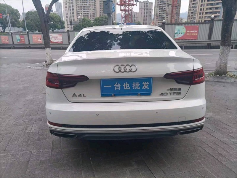 青岛19年奥迪A4L5