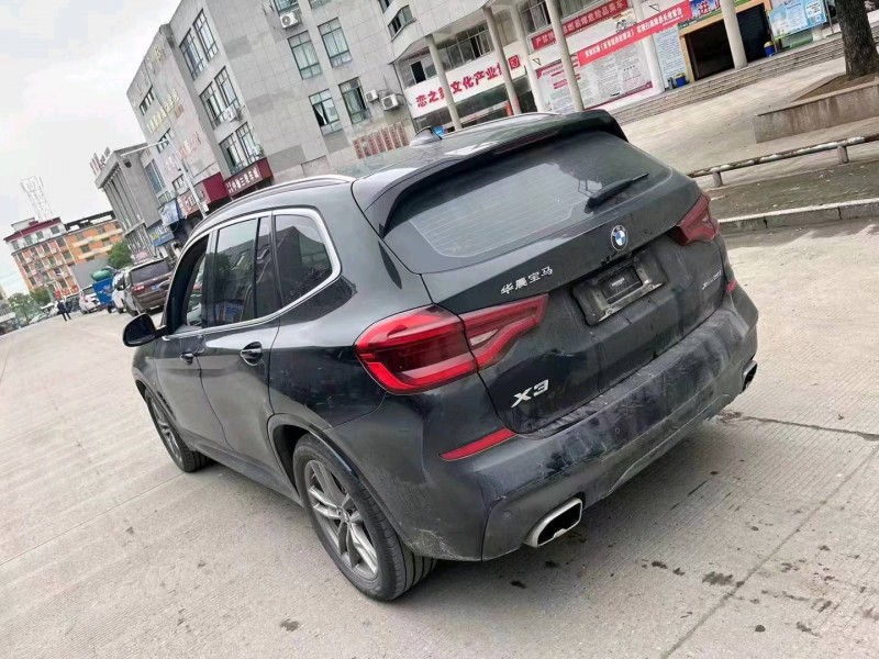 吉安21年寶馬X37