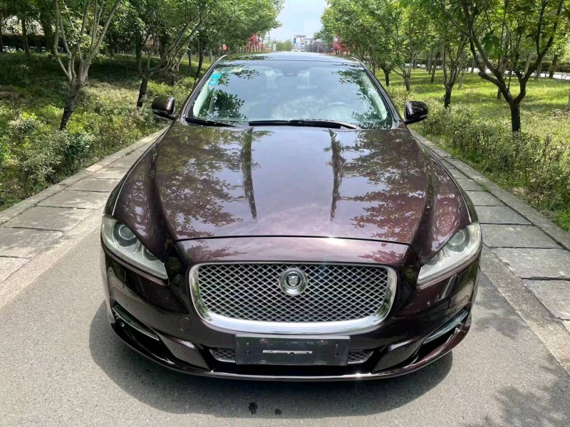 紹興13年捷豹XJ1