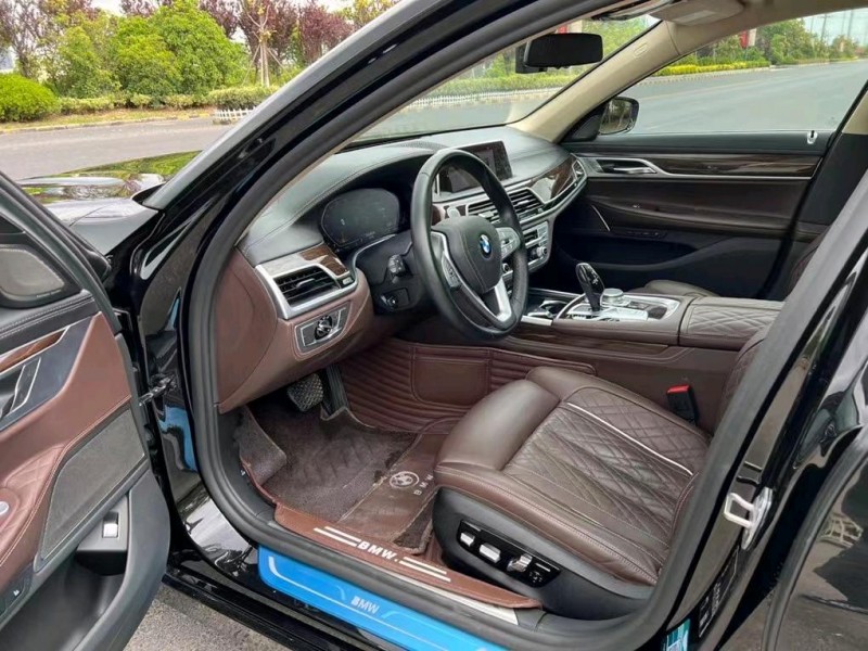 盐城19年宝马7系6