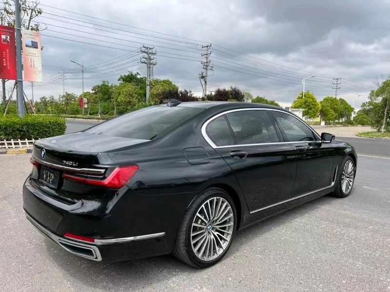 盐城19年宝马7系2