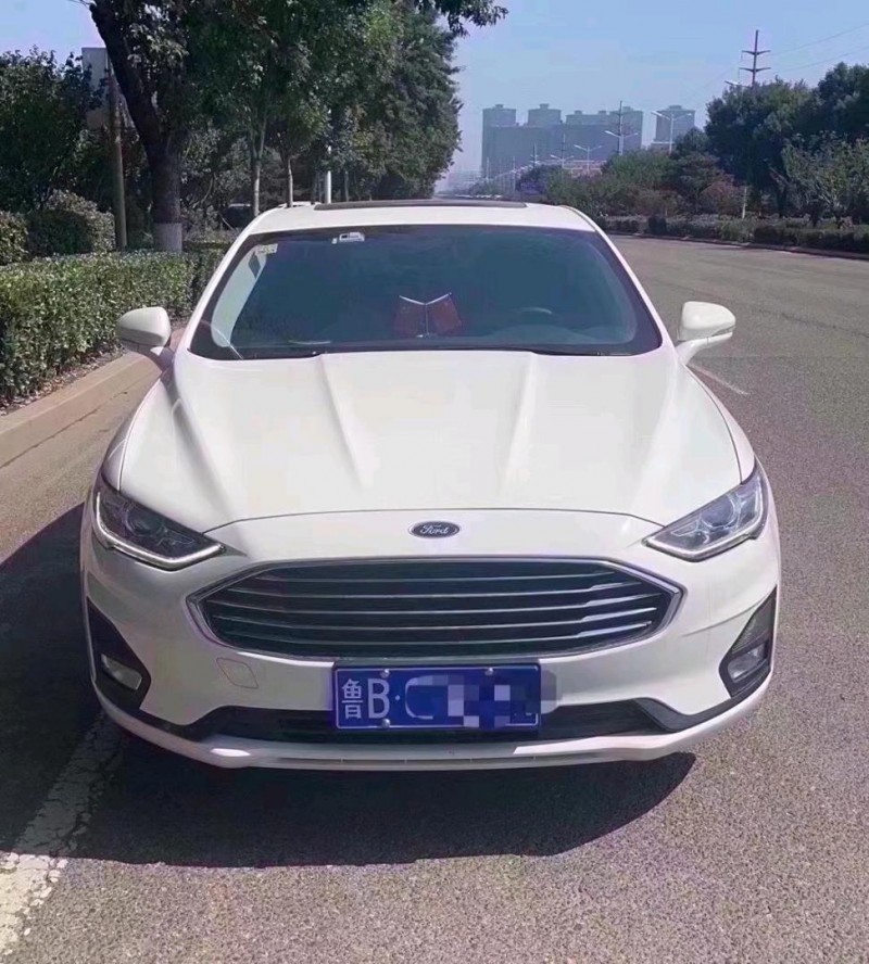 青岛21年福特蒙迪欧9