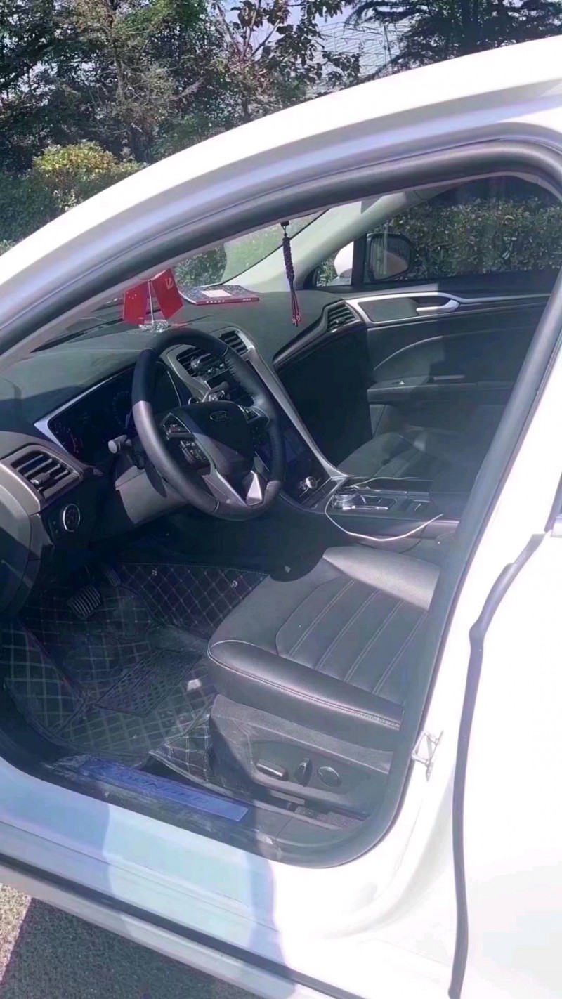 青岛21年福特蒙迪欧3