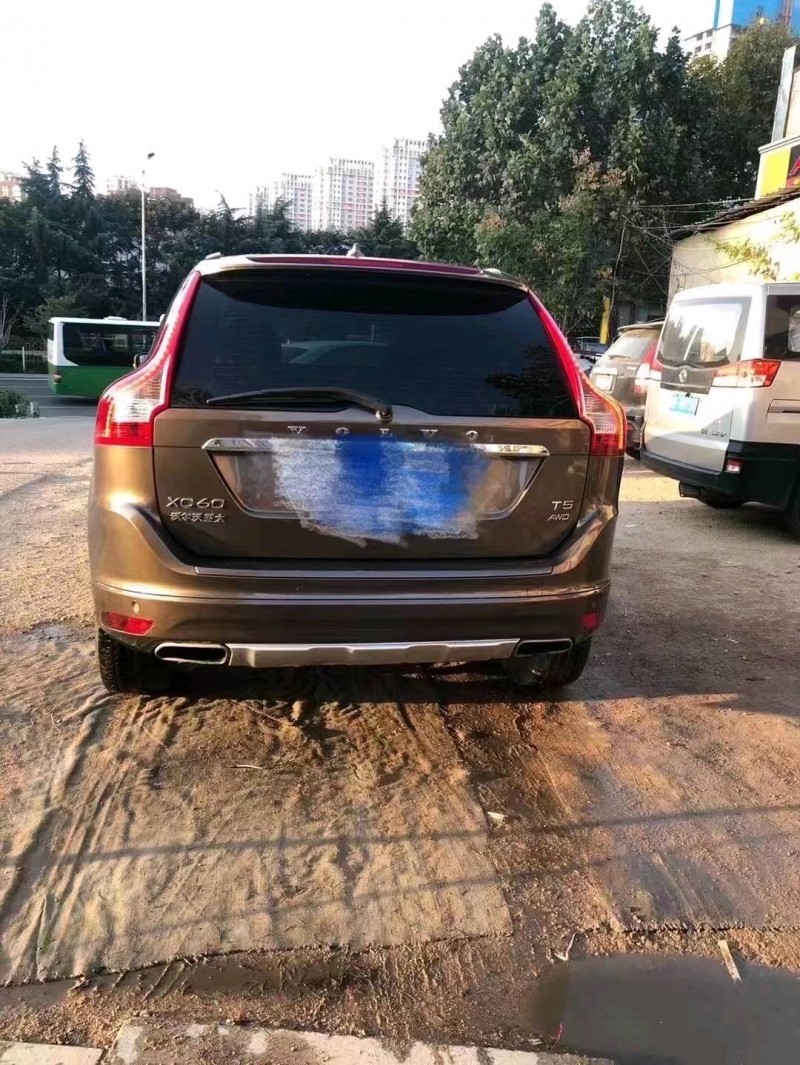 濰坊18年沃爾沃XC608