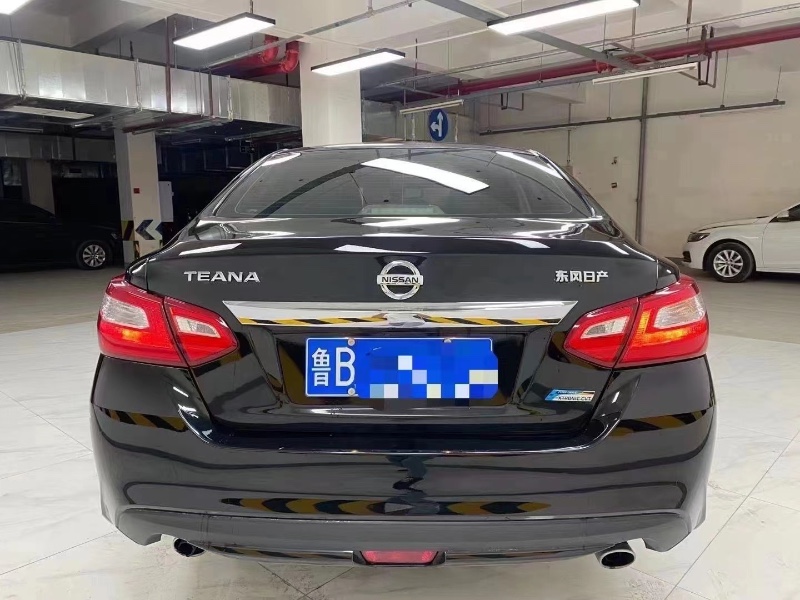 成都17年日產天籟6
