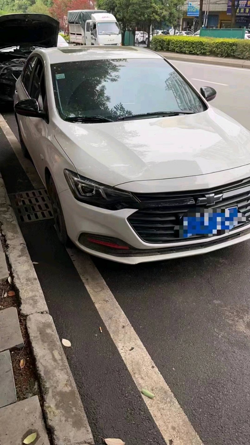 貴陽21年雪佛蘭科魯澤1