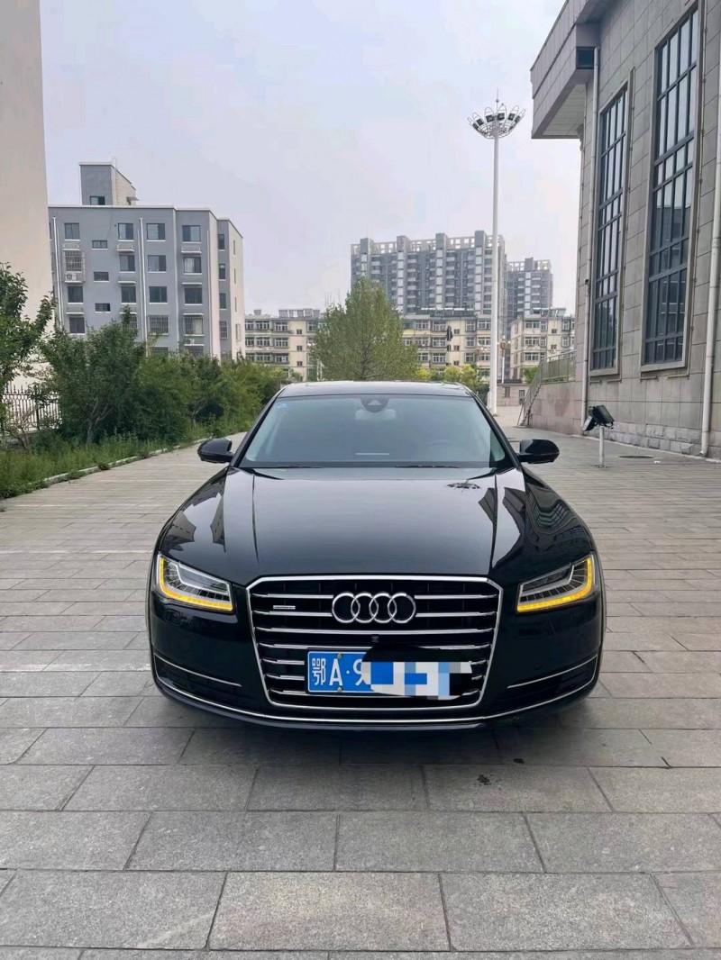 唐山16年奧迪A8L1