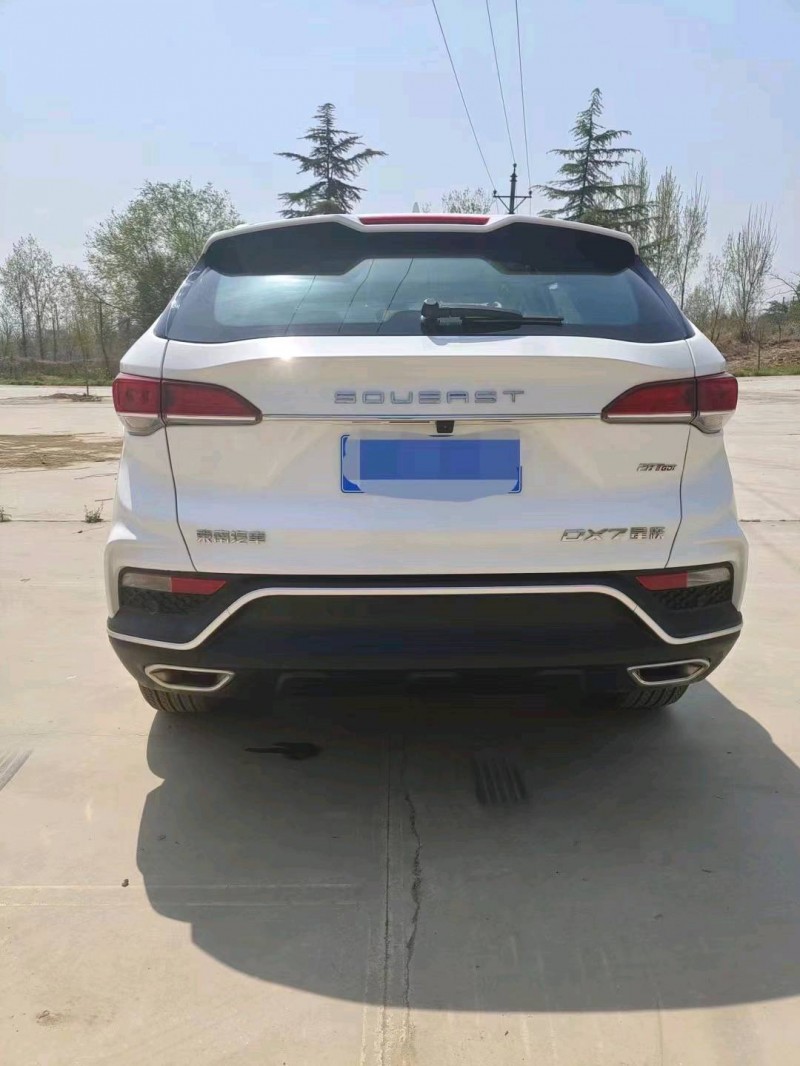 安阳22年东南汽车DX72