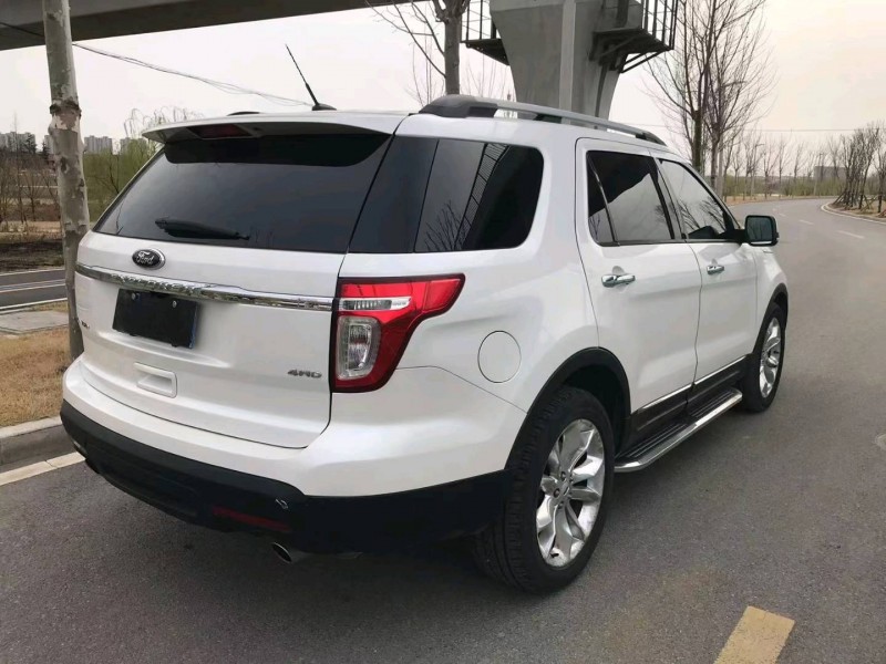 青岛14年福特探险者6