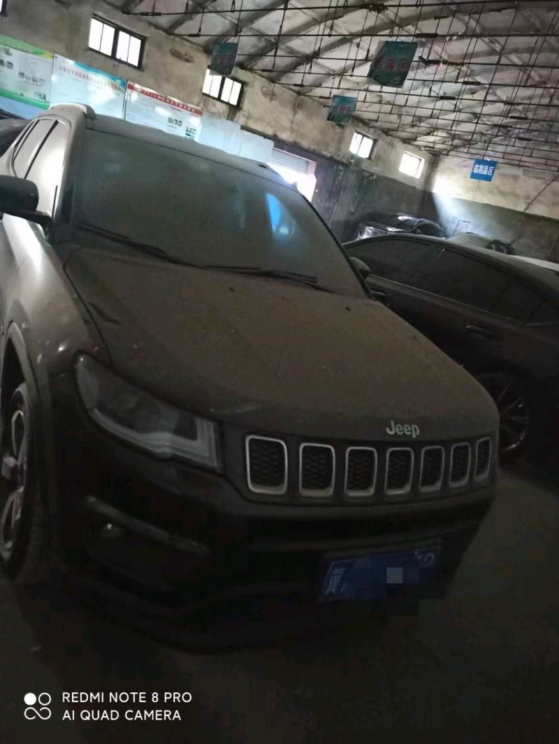保定17年Jeep指南者1