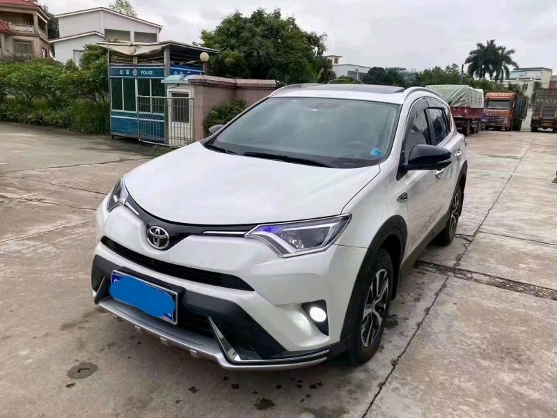 佛山18年豐田RAV4榮放2
