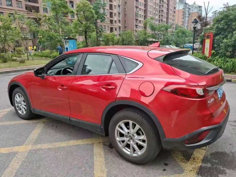 景德鎮17年馬自達CX-46