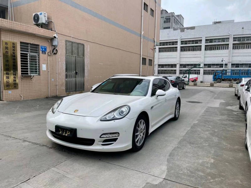 廣州13年保時捷帕拉梅拉1