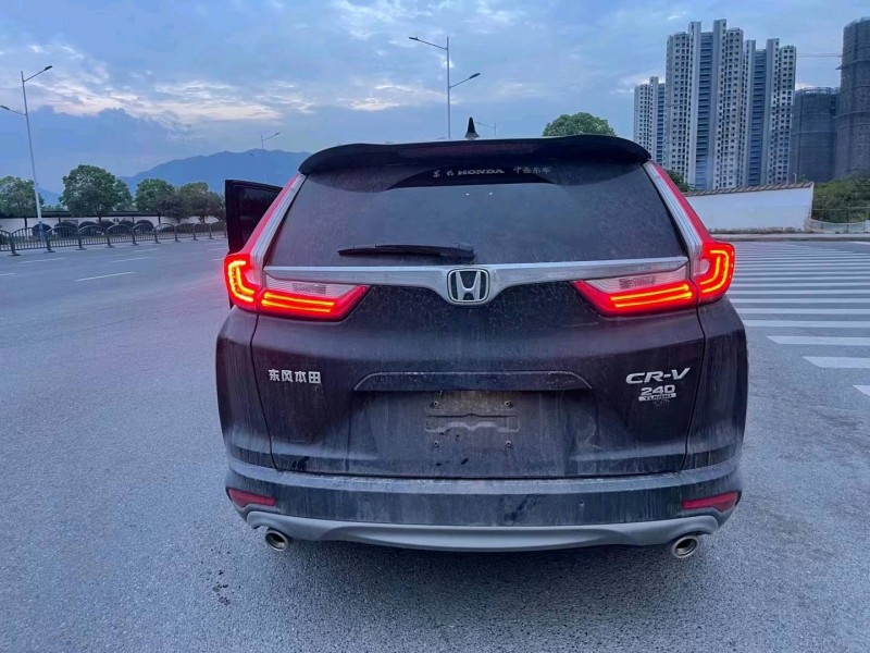绍兴20年本田CR-V3