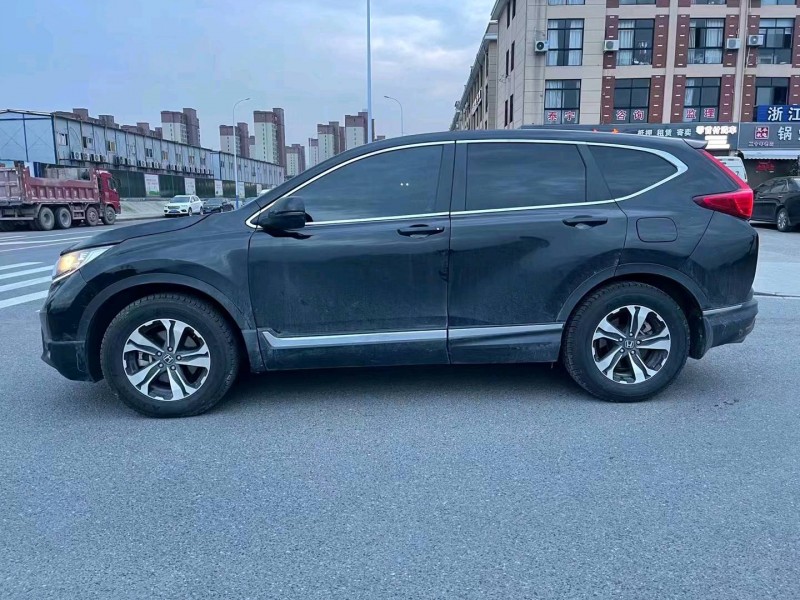 绍兴20年本田CR-V9