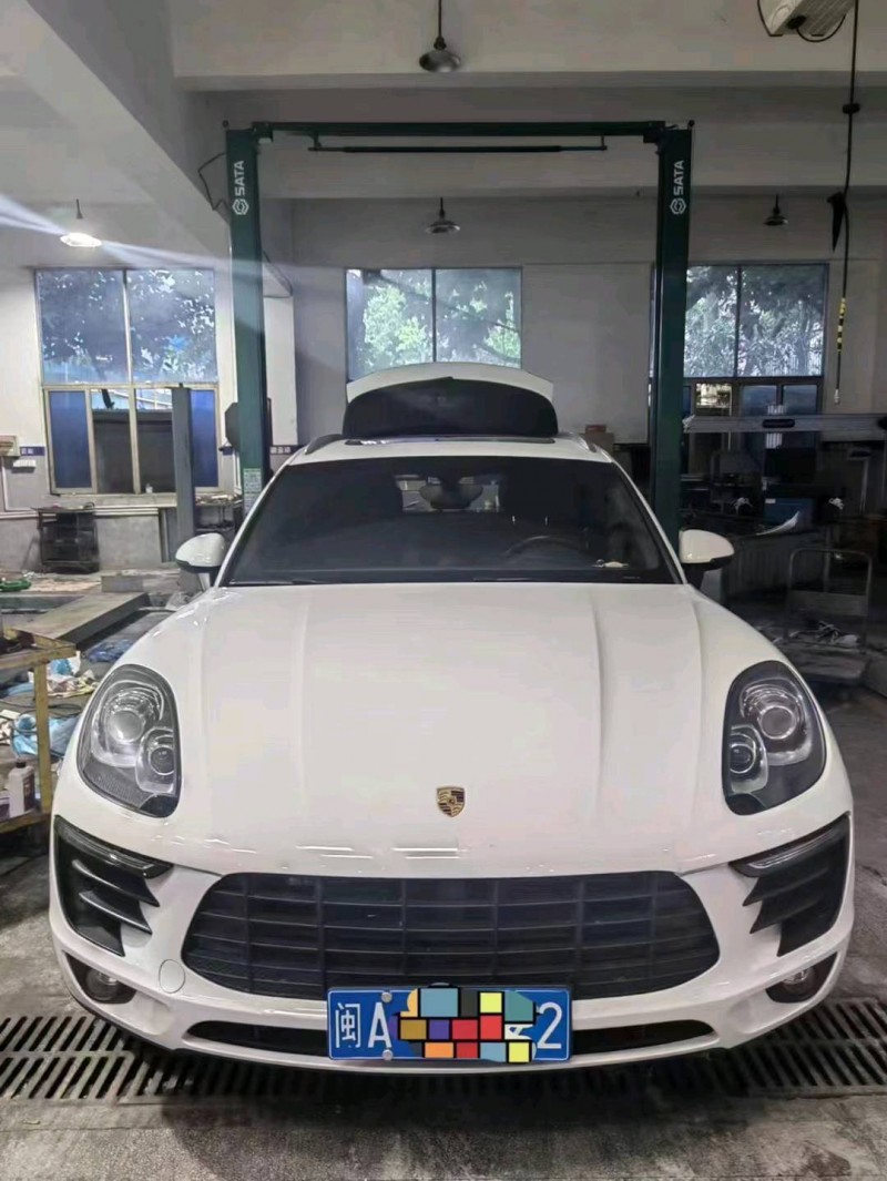 珠海15年保時捷Macan4